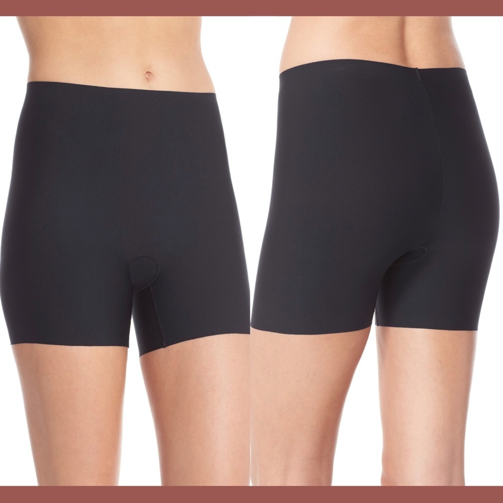 NEW $52 Spanx Thinstincts Girl Short in black [ SZ Small‎ ]